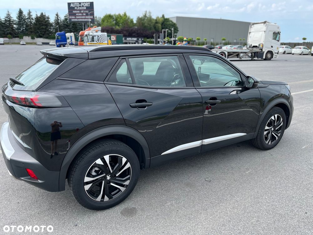 Peugeot 2008 PureTech 130 EAT8 Allure - 5