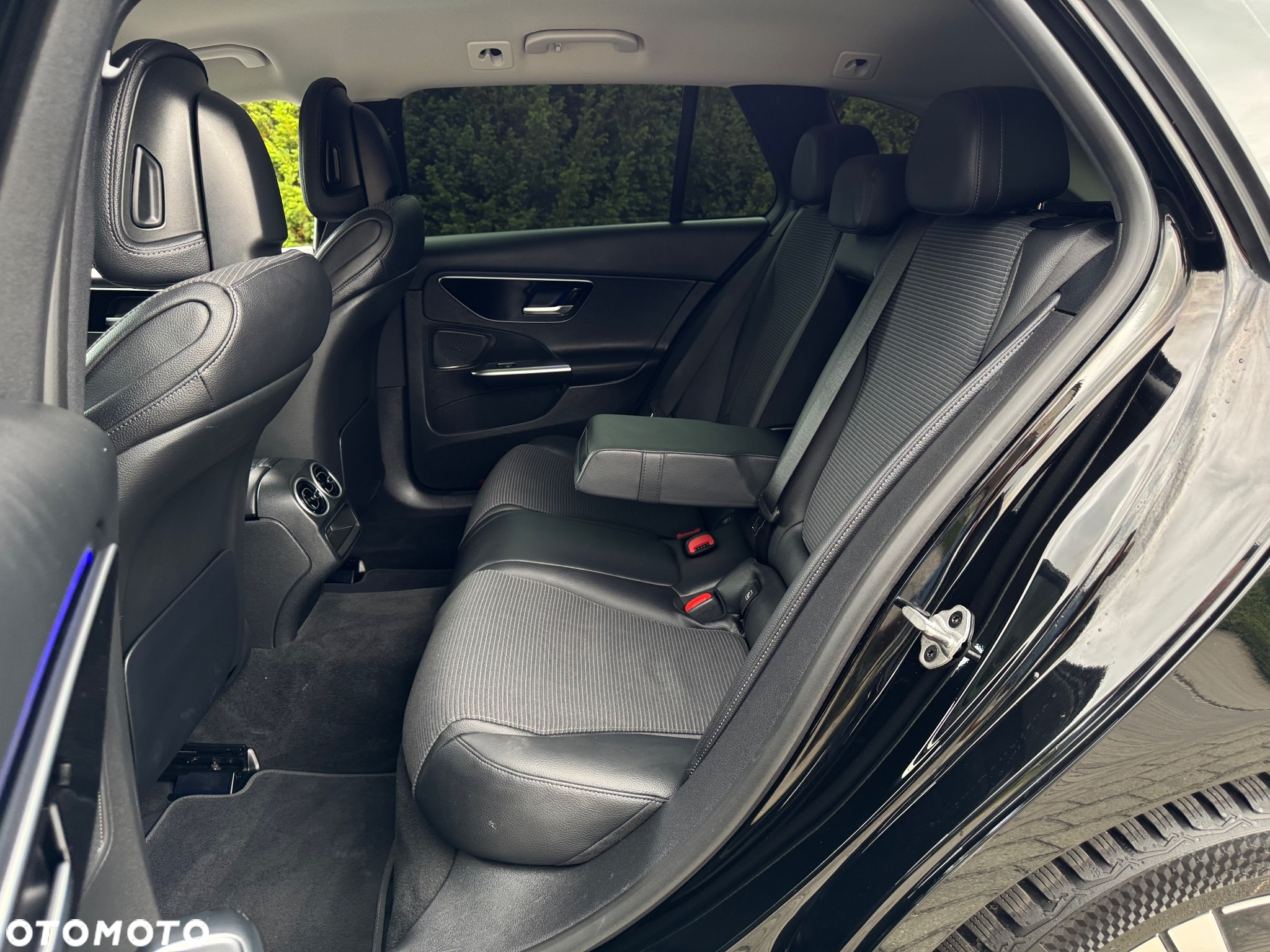 Mercedes-Benz Klasa C 220 d T 9G-TRONIC Avantgarde - 21