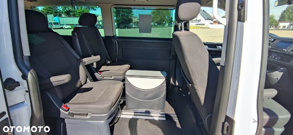 Volkswagen Multivan - 6