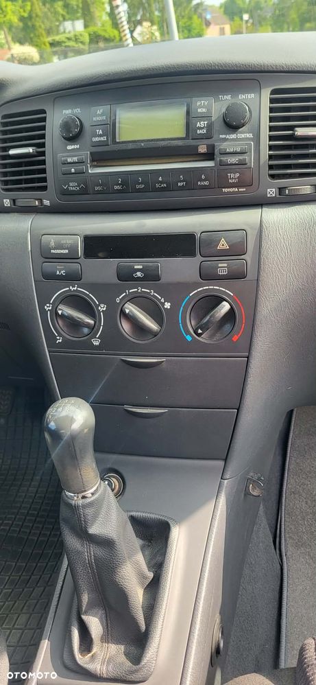 Toyota Corolla 1.4 VVT-i Terra - 9