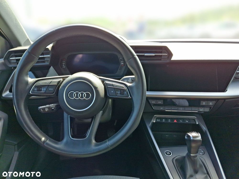 Audi A3 Sportback - 16