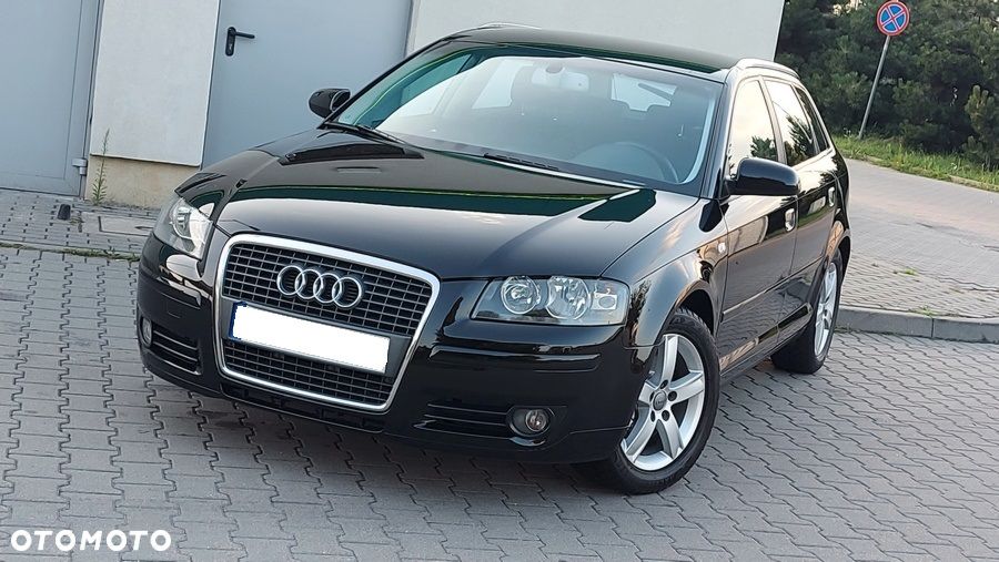 Audi A3 Sportback 2.0 TDI Ambiente - 1