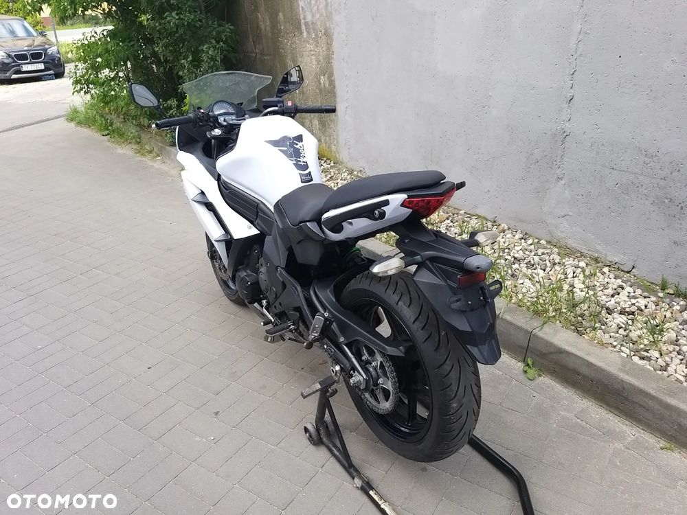 Kawasaki ER - 3