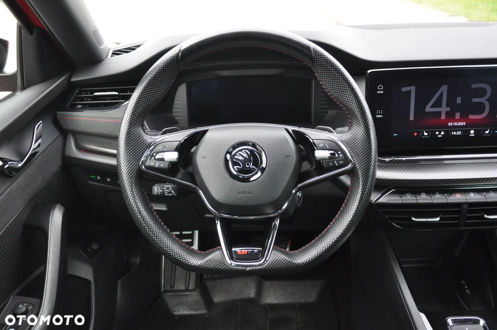 Skoda Octavia 2.0 TSI RS DSG - 23