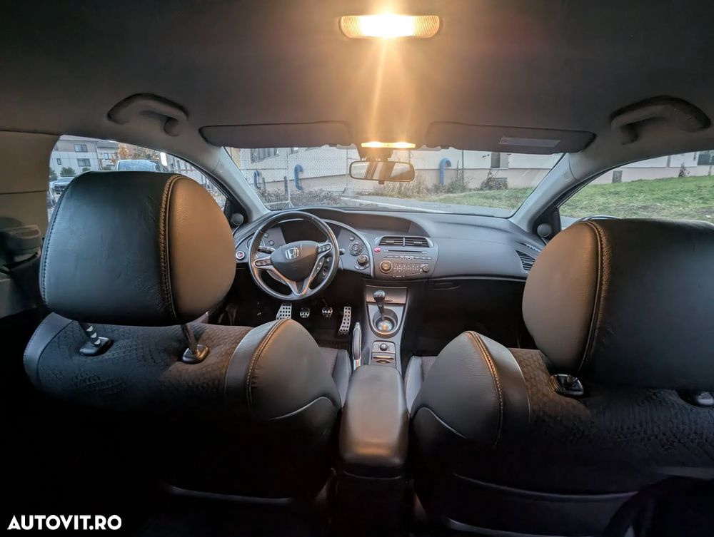 Honda Civic 1.8 SOHC i-VTEC MT Sport - 16