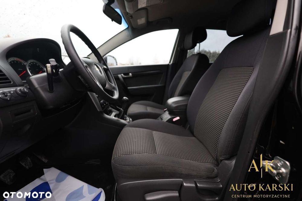 Chevrolet Captiva - 36