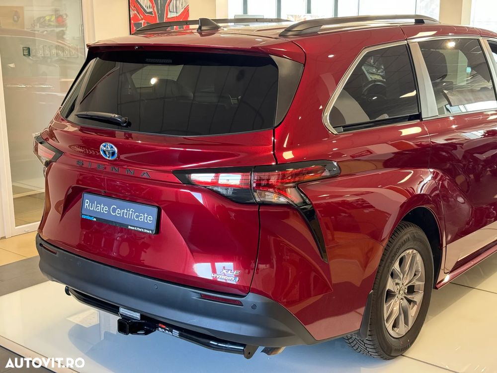 Toyota Sienna - 9
