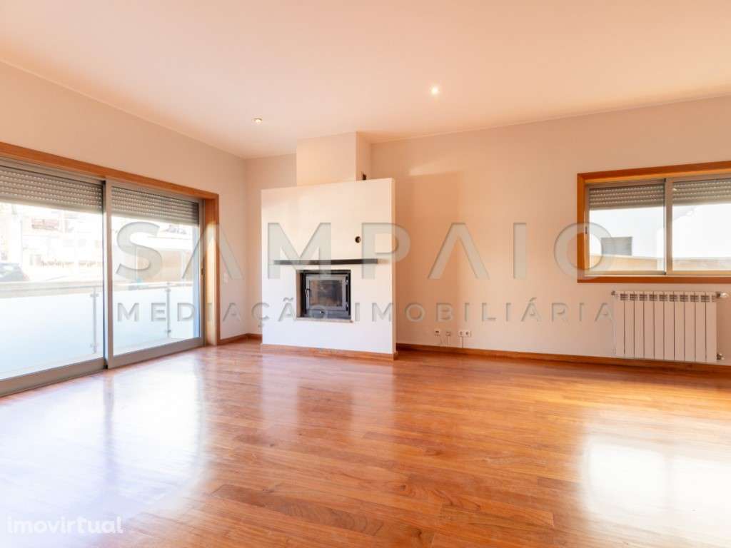 Moradia T4- São Cosme! - Grande imagem: 5/44