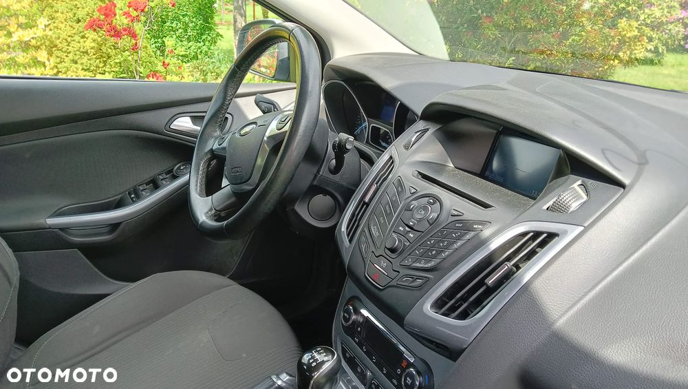 Ford Focus 1.0 EcoBoost STart-Stopp-System TITANIUM - 13