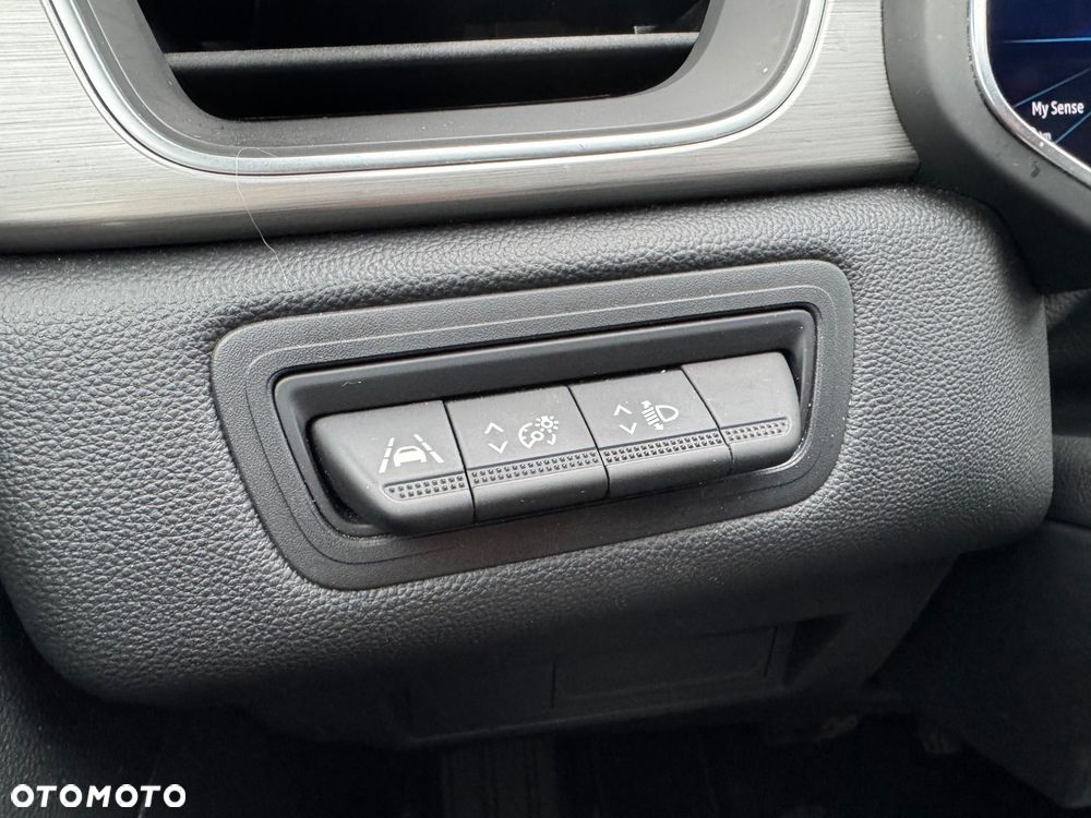 Renault Captur 1.3 TCe mHEV Intens EDC - 24