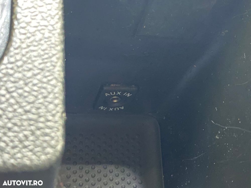 Volkswagen Golf - 16