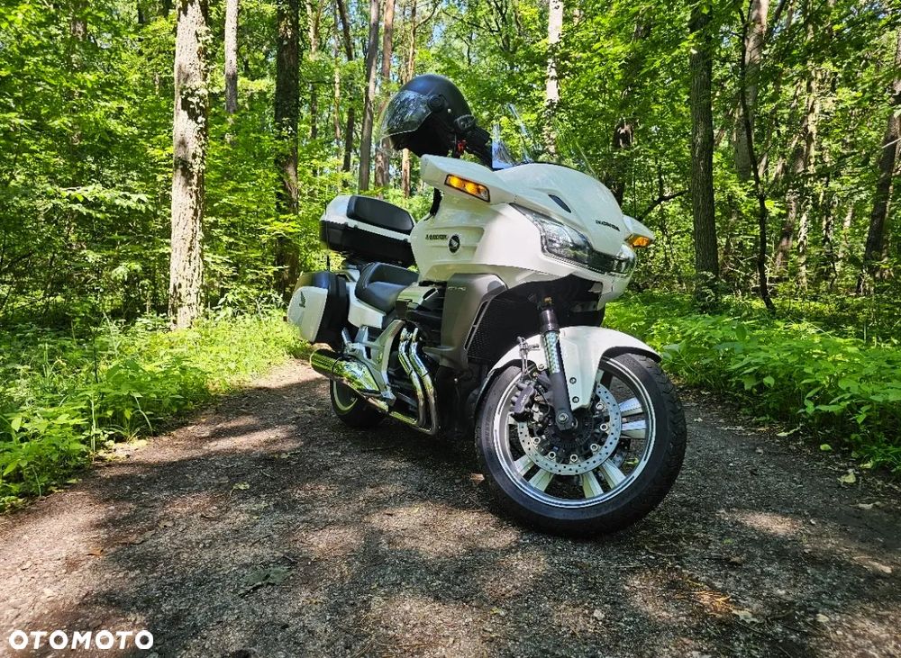 Honda CTX - 11