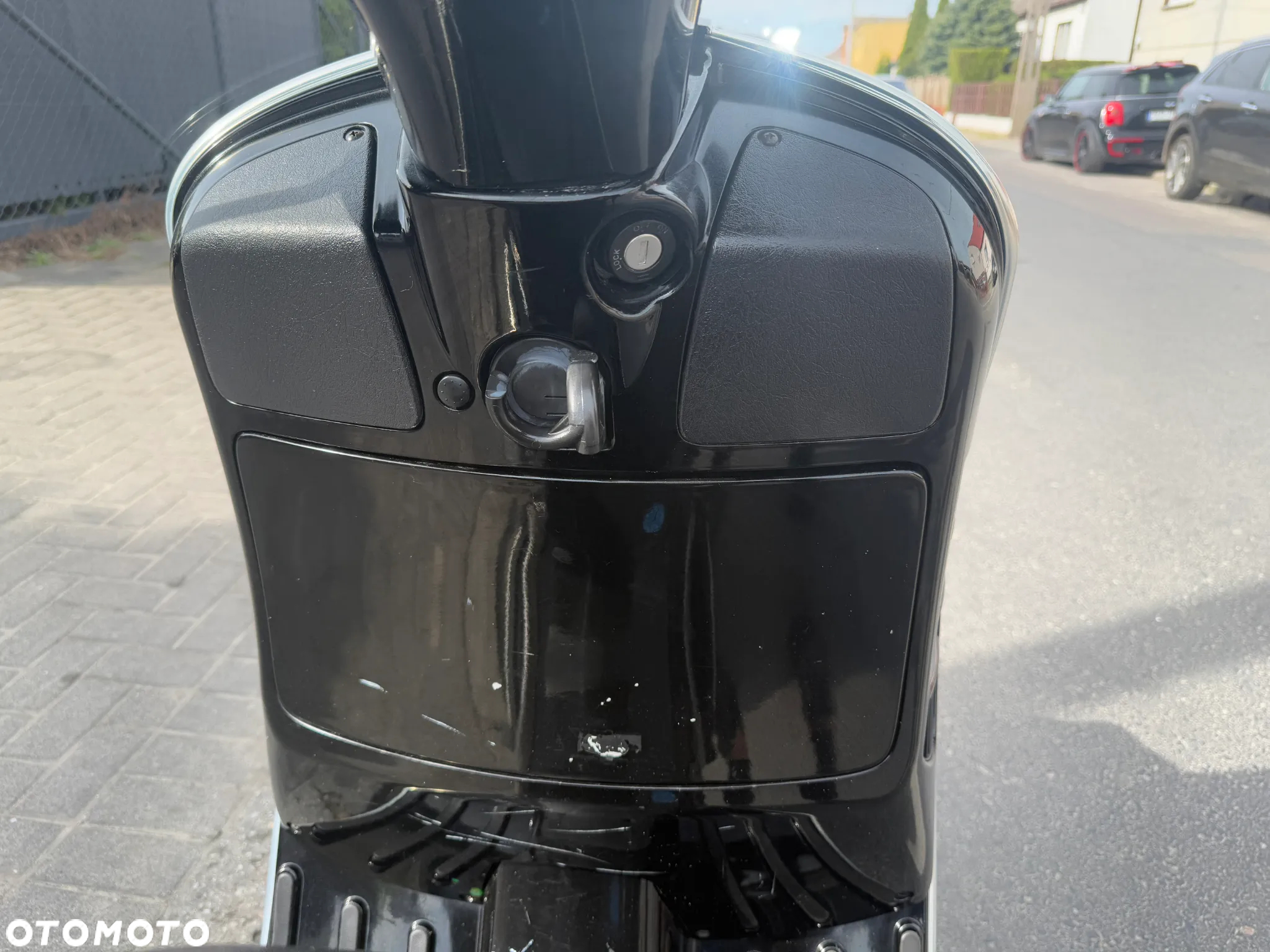 Piaggio Vespa - 16