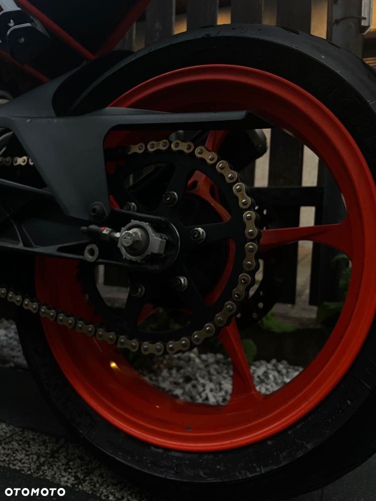 KTM RC 125 - 4