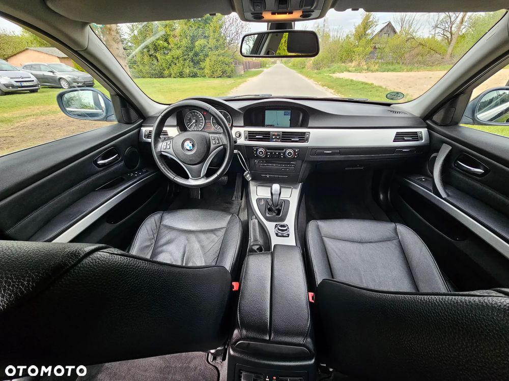 BMW Seria 3 320d DPF Edition Sport - 6