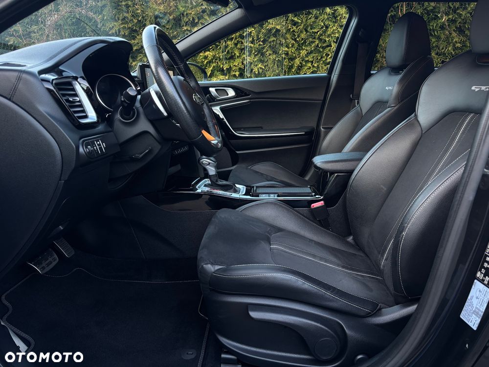 Kia Ceed 1.5 T-GDI DCT7 OPF (48V Mild Hybrid) GT Line - 17