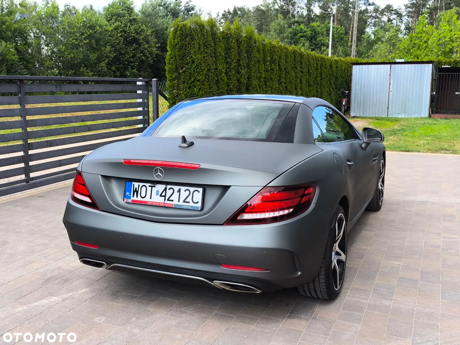 Mercedes-Benz SLC 200 - 4