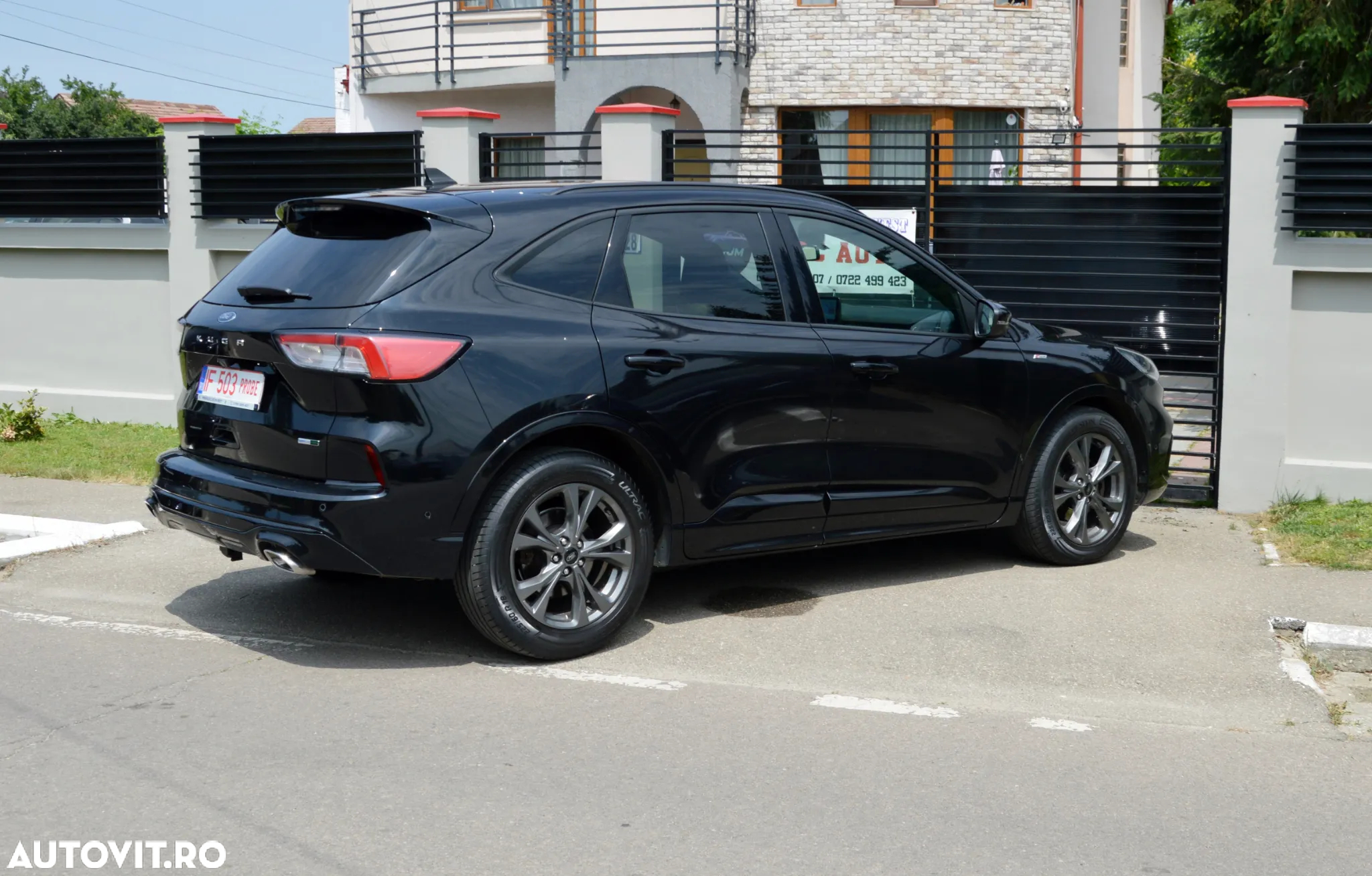Ford Kuga 2.0 TDCi 2WD ST-Line - 4