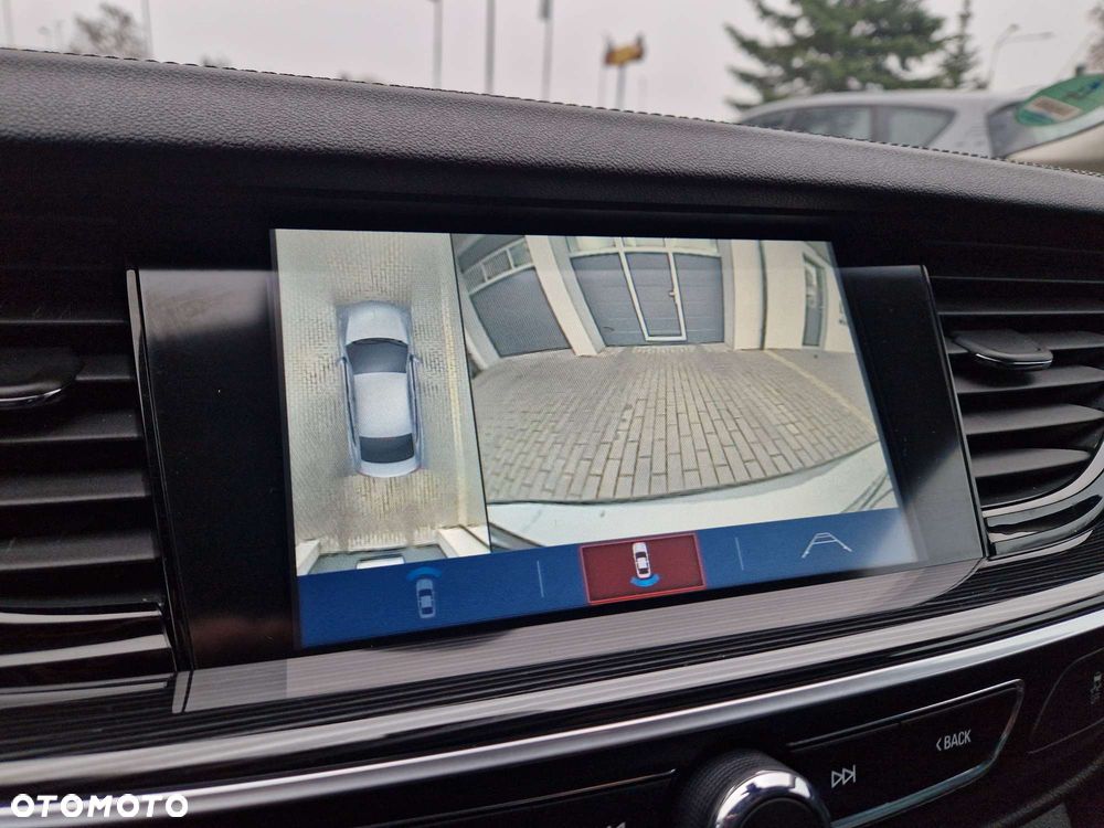 Opel Insignia 2.0 CDTI automatik Business Innovation - 33