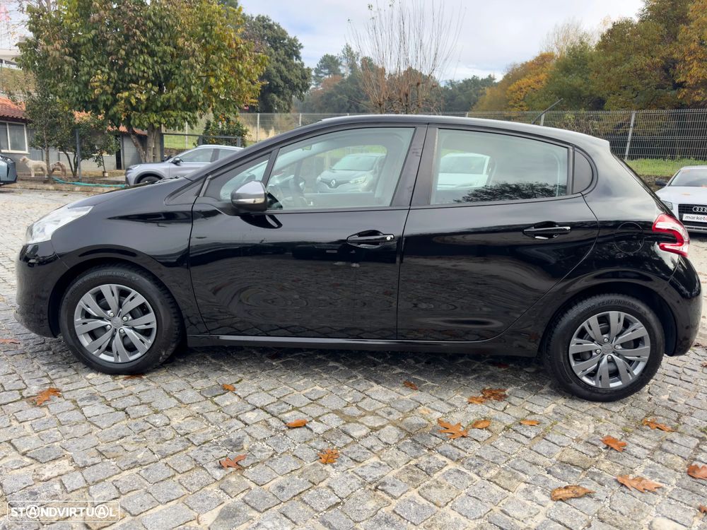 Peugeot 208 HDi 68 Access - 8