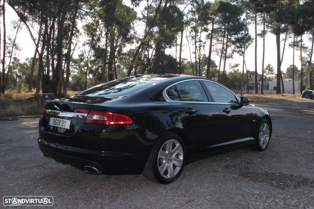 Jaguar XF 3.0 D V6 S Premium Luxury - 7