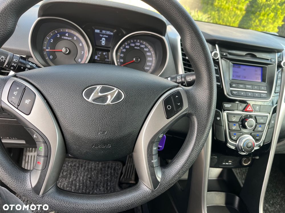 Hyundai i30 - 27