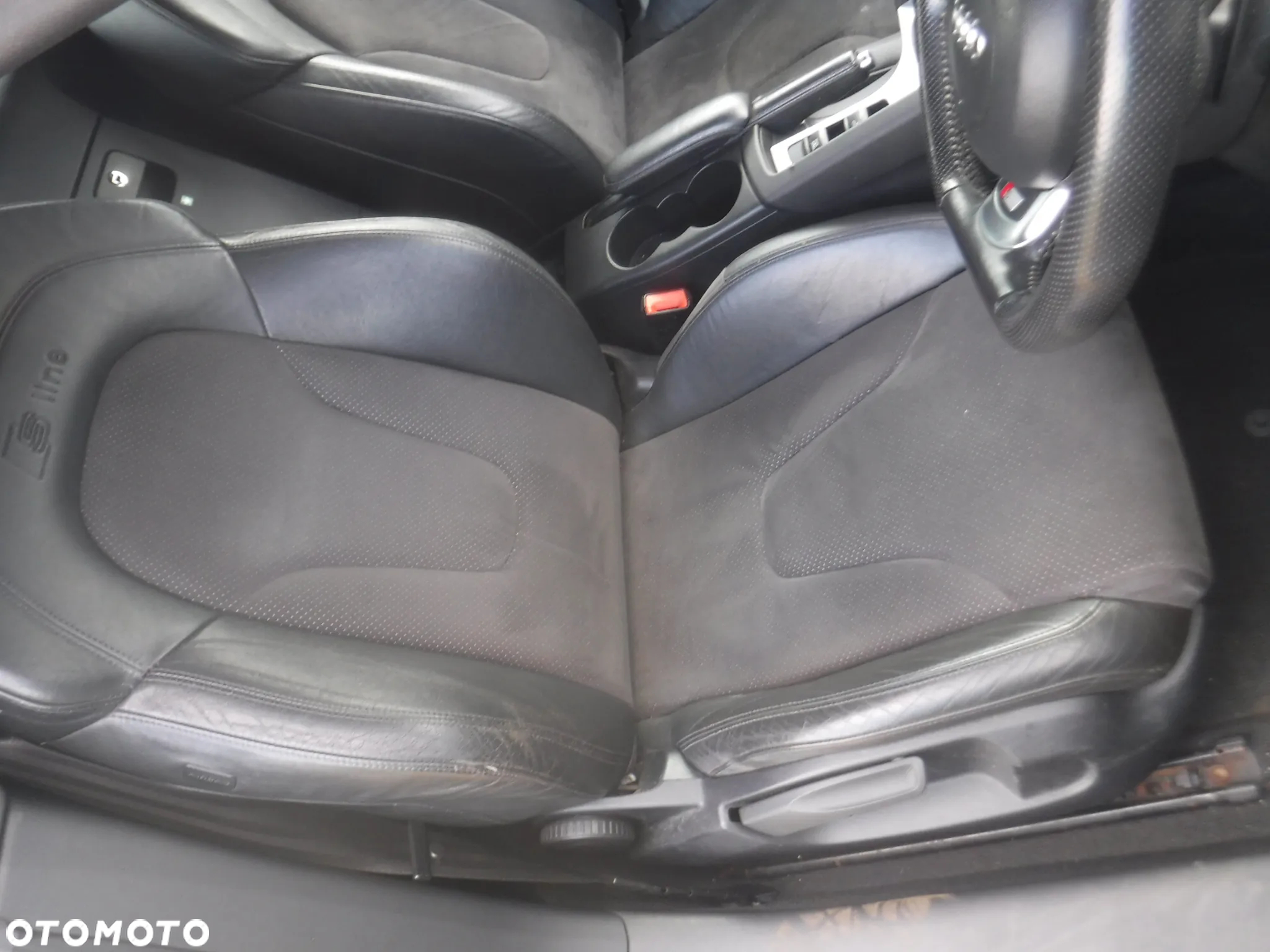 Audi TT 8J Cabrio fotele skory alcantara przod sline s line air bag - 4