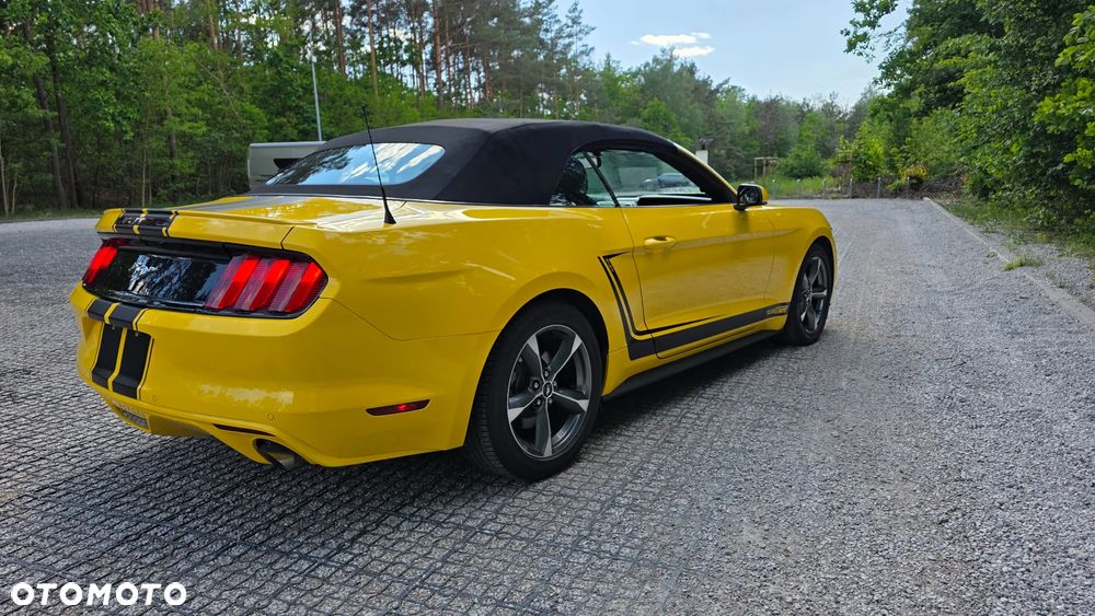 Ford Mustang 3.7 V6 - 8