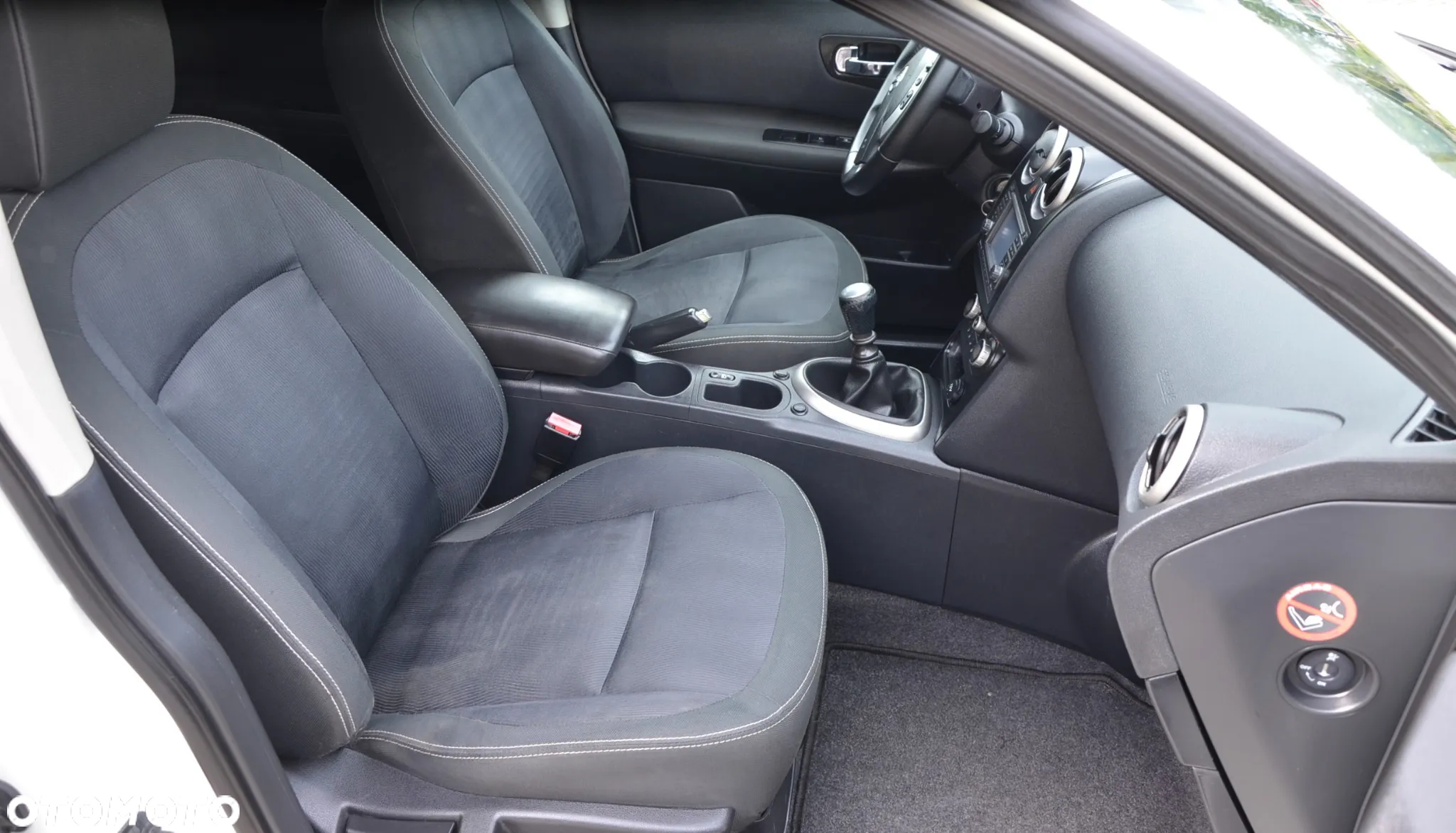 Nissan Qashqai - 23