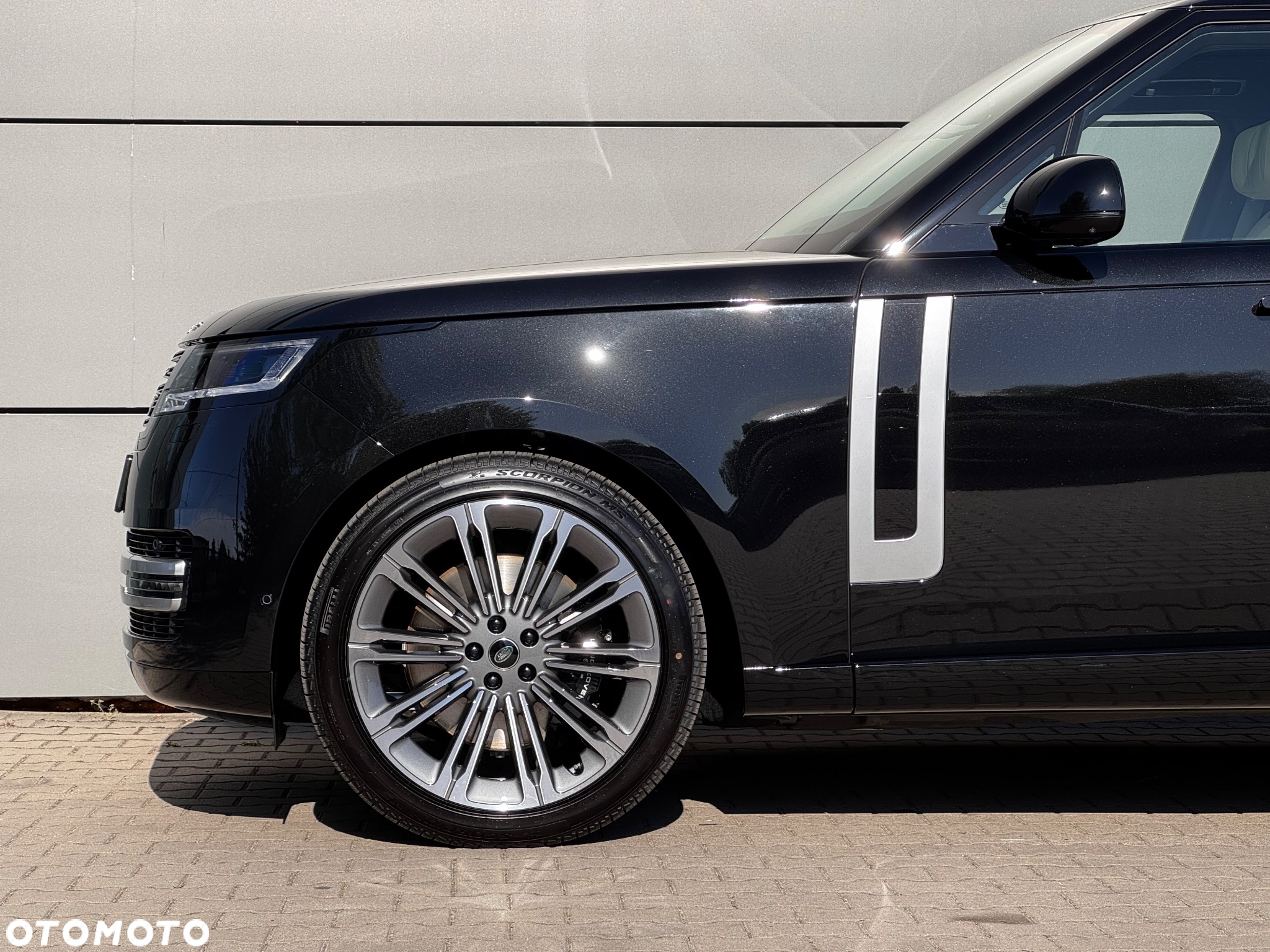 Land Rover Range Rover 4.4 V8 P535 Autobiography - 3