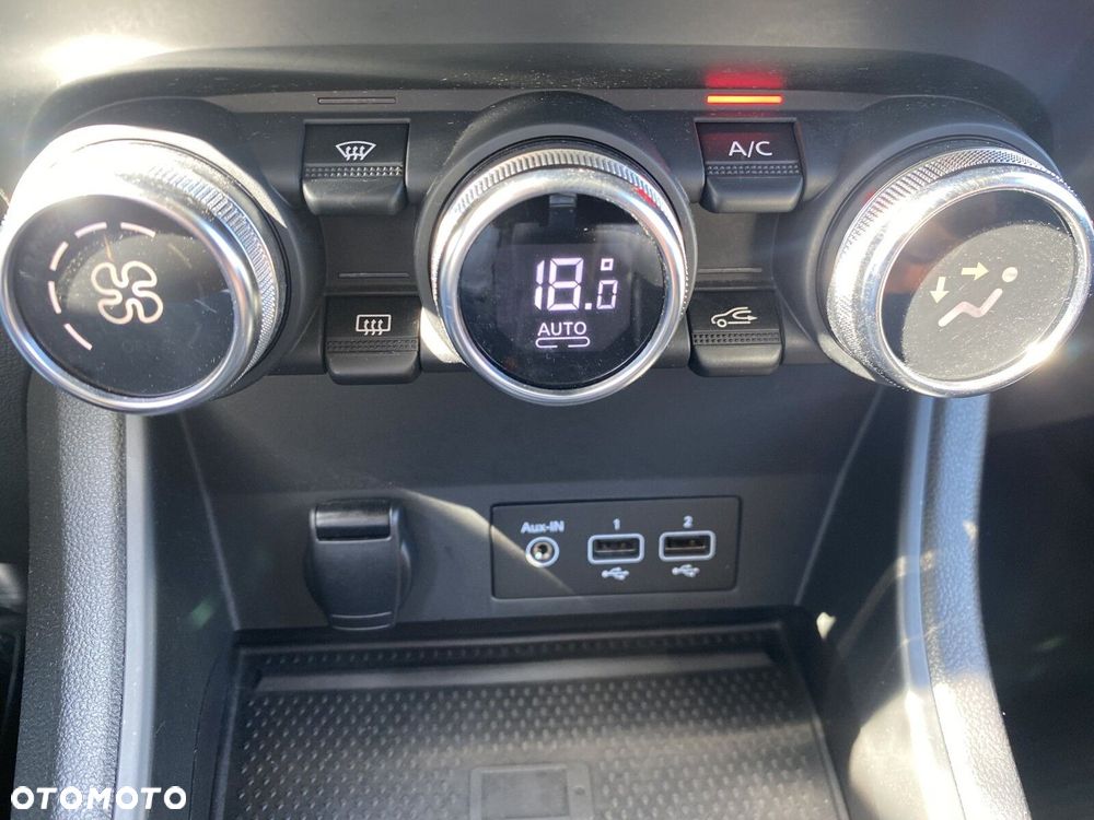 Renault Captur - 28