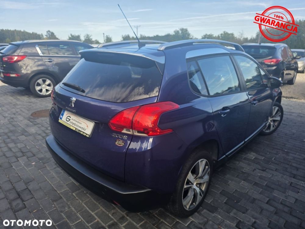 Peugeot 2008 - 11