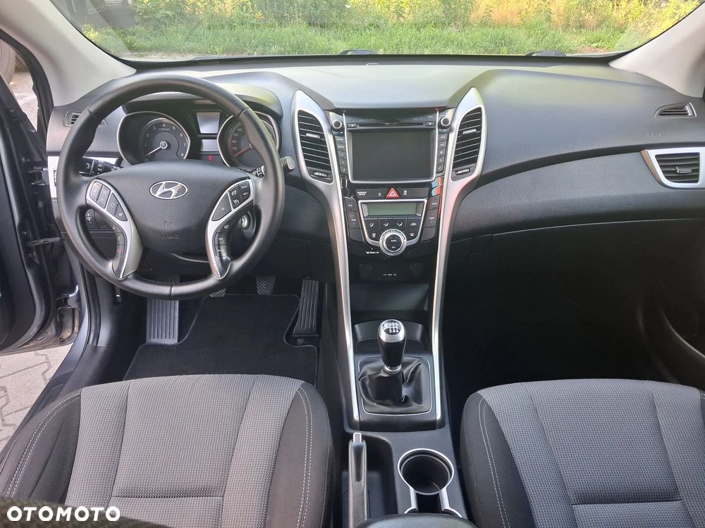 Hyundai i30 1.4 Premium - 14
