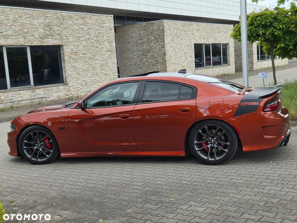 Dodge Charger 5.7 R/T Daytona - 13