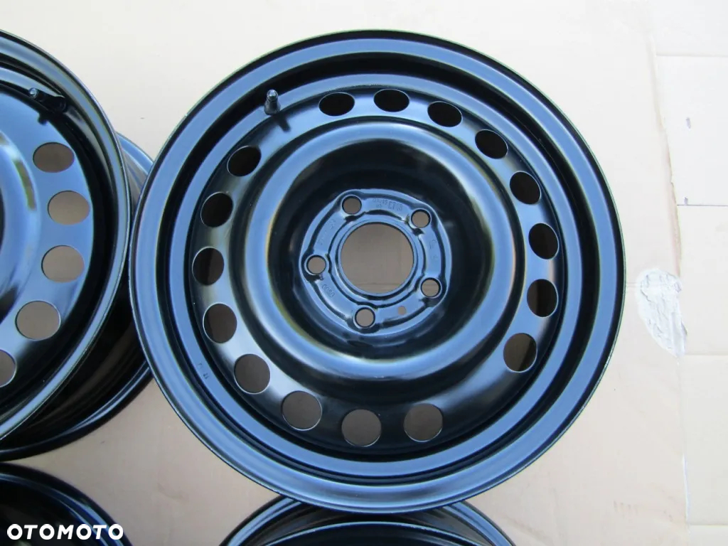 4x NOWE Felgi 15 Opel Meriva A B Zafira A Astra H III Vectra B / 6j 5x110 ET43 - 7