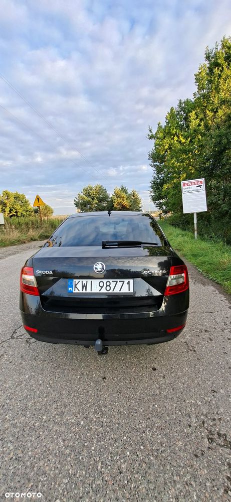 Skoda Octavia 2.0 TDI Ambition DSG - 4