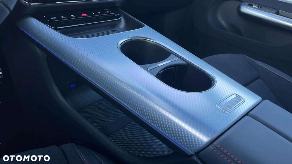 Mercedes-Benz CLA - 15