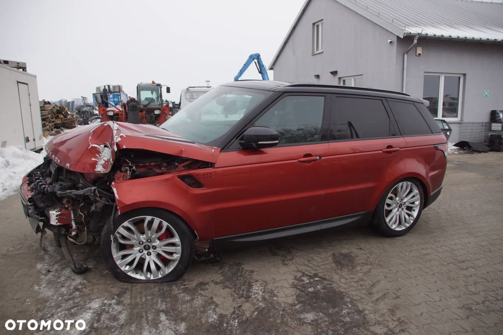Auto na części - Land Rover Range Rover Sport II L494 3.0 SDV6 292 KM 306DT 8HP70 944 2013R Silnik Skrzynia Drzwi Błotnik Klapa Zderzak Lampa Lusterko Klamka Szyba Deska Kokpit Sterownik Moduł Czujnik Licznik Wyświetlacz Panel Kierownica - 2