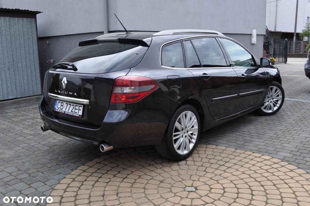 Renault Laguna dCi 150 FAP GT - 9