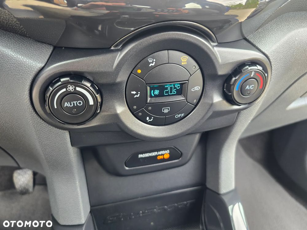 Ford EcoSport - 29