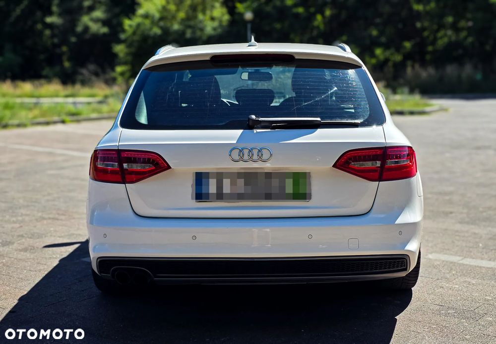 Audi A4 Avant 2.0 TDI DPF S line Sportpaket - 6