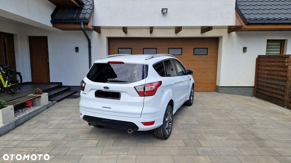 Ford Kuga - 6