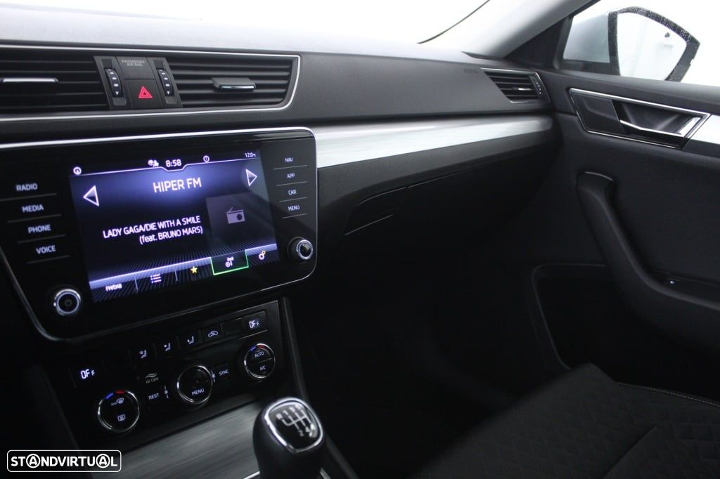 Skoda Superb Break 2.0 TDI Ambition - 30