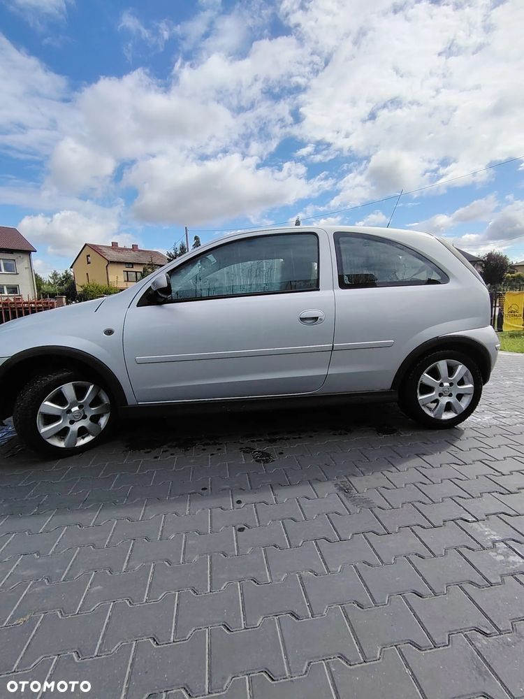 Opel Corsa - 3