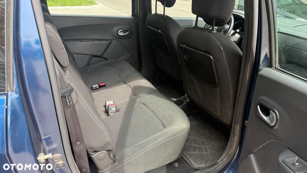 Dacia Lodgy 1.6 SCe Laureate S&S - 11