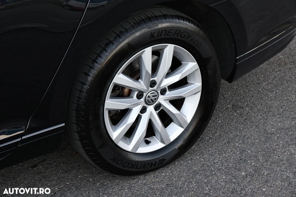 Volkswagen Passat 2.0 TDI SCR Business - 23