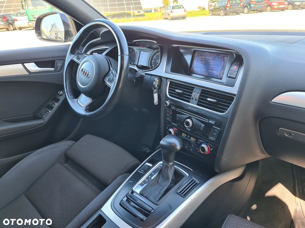 Audi A4 Allroad - 33