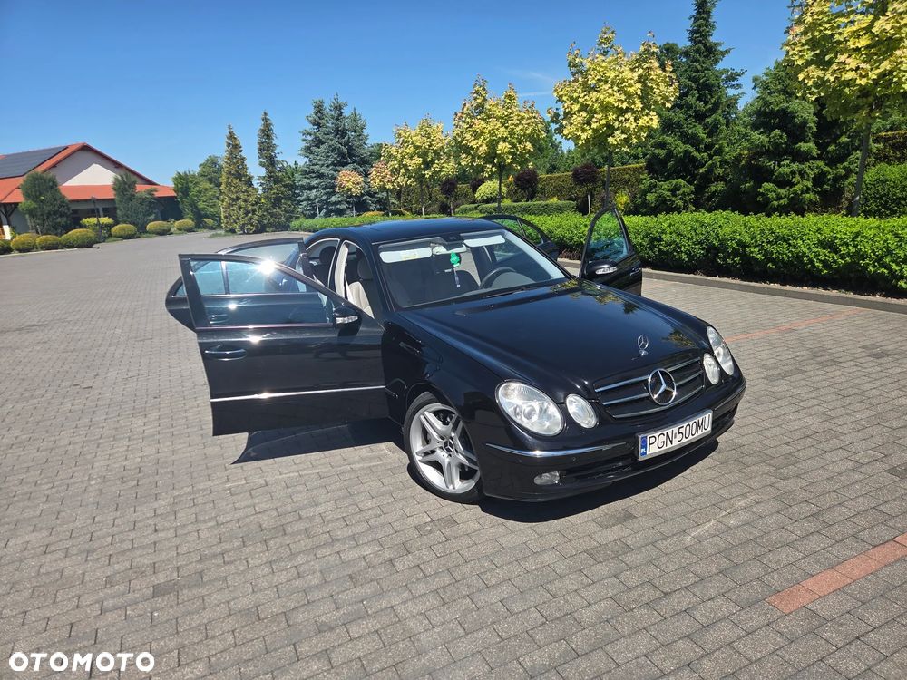 Mercedes-Benz Klasa E 500 4Matic Automatik Avantgarde - 3