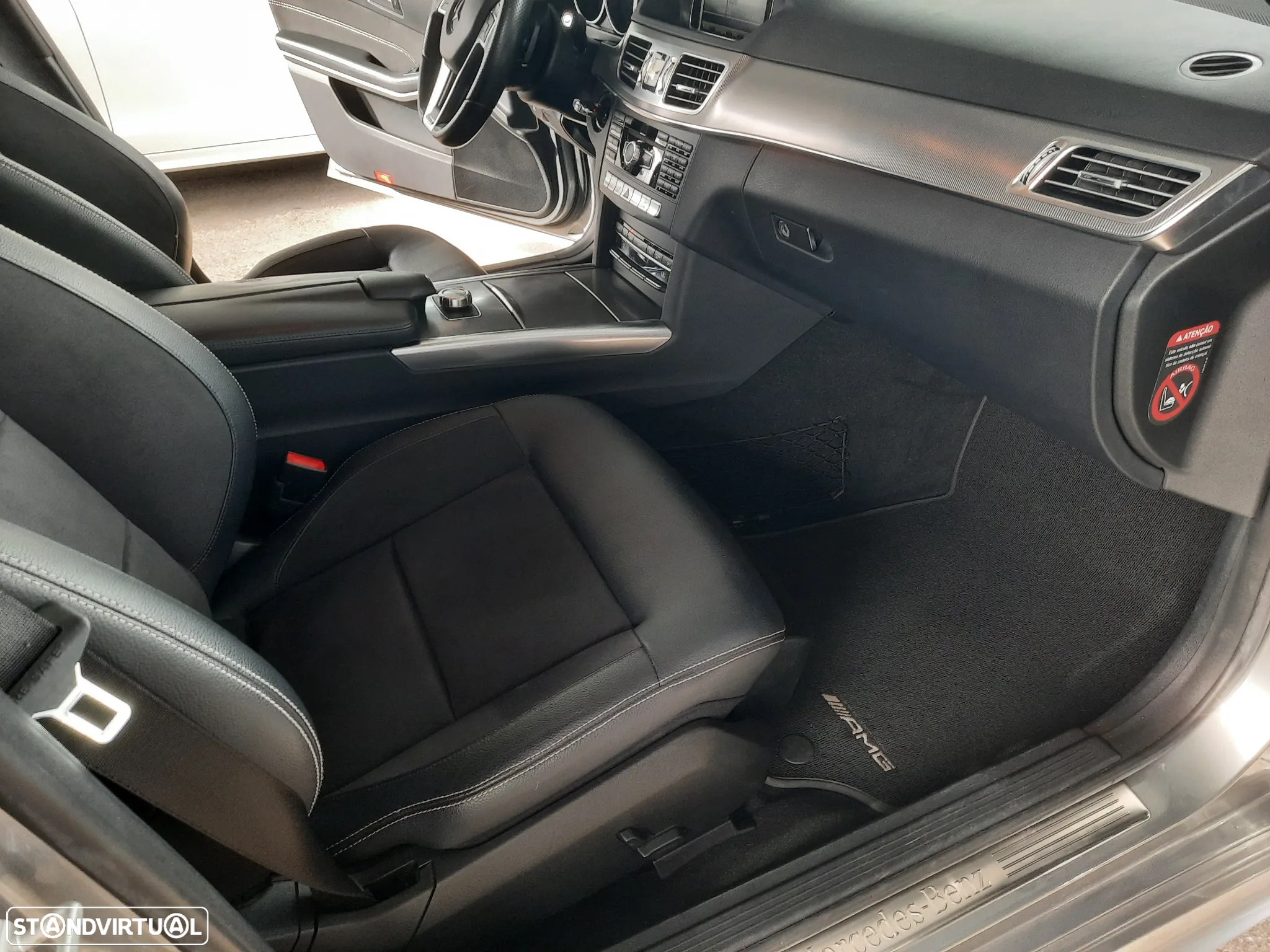 Mercedes-Benz E 300 Bluetec Hybrid Avantgarde - 27