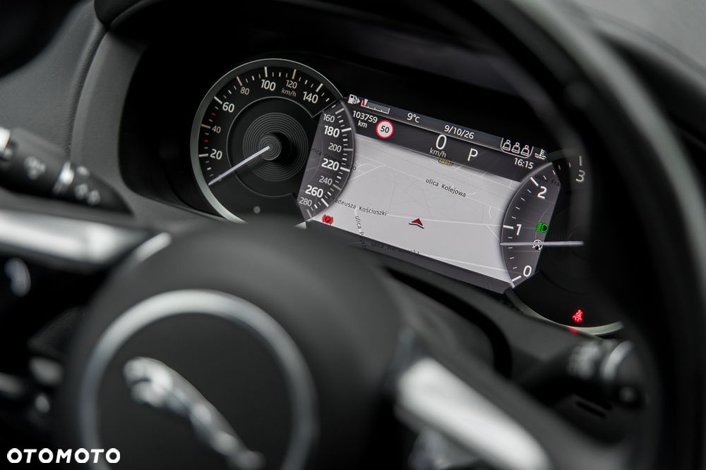Jaguar XE 2.0 T Prestige - 30